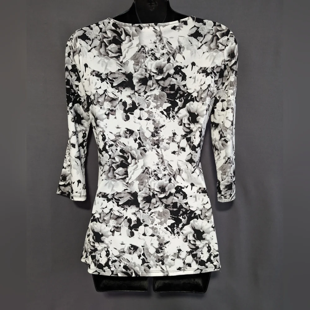 Jessica 3/4 Sleeve Top, XS (2-4) - Picture 2 of 3